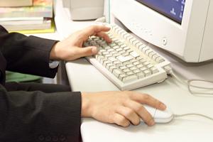 システムの安定稼働を担保する監視機能